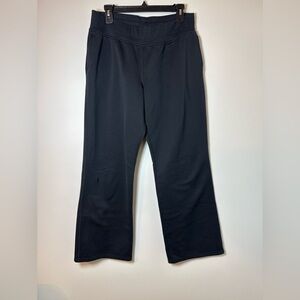 Under Armour Black Bootcut Athletic Pants Women’s Large